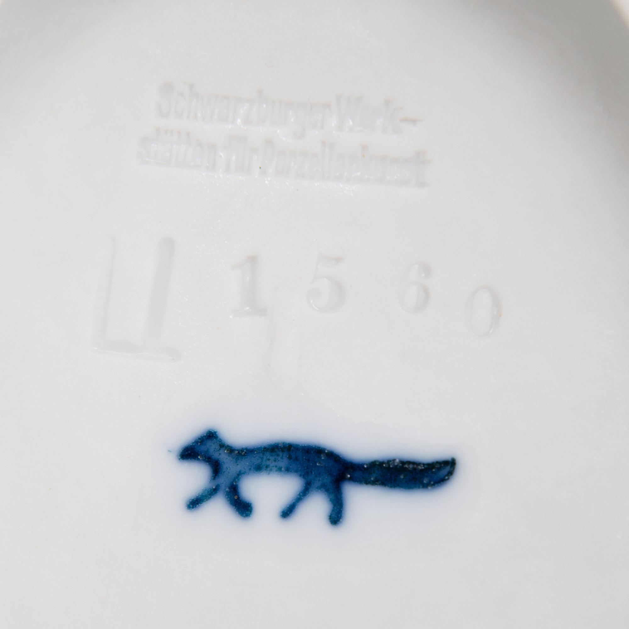 ARNO ZAUCHE, figurin, porslin, Schwarzburger Werkstätten für Porzellankunst, Tyskland ca 1920-tal.