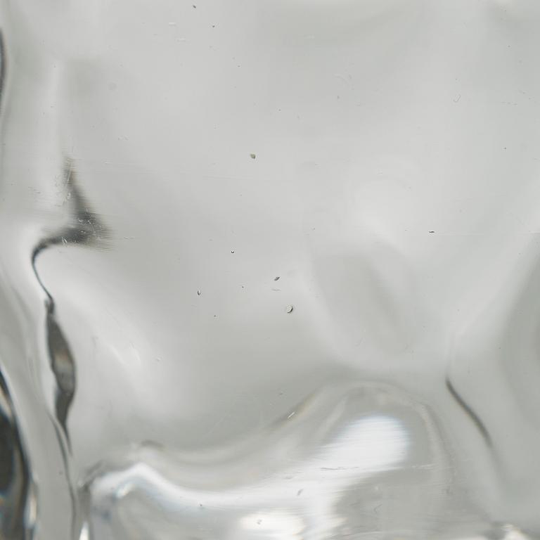 Gunnel Nyman, A glass vase, model 'GN 3231', signed Gunnel Nyman Iittala. 1940s.