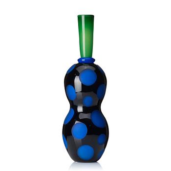 121. Gunnel Sahlin, a unique glass vase in two parts, Kosta Boda, Sweden, 1990s.