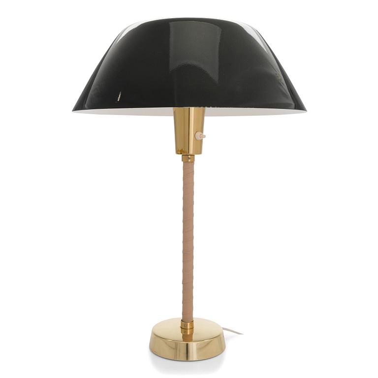 Lisa Johansson-Pape, A mid20th century table lamp for Stockmann Orno, Finland.