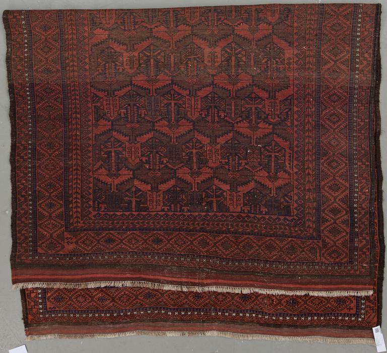 MATTA, Kaukasisk, old. Ca 320x192 cm.