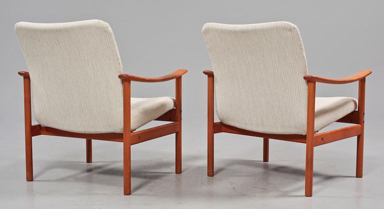 FÅTÖLJER, ett par, Ljungs Industrier AB, Malmö, 1900-talets mitt.