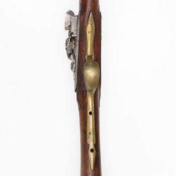 Flintlock rifle, signed Wålberg, Stockholm, (Anders W, 1720-93).