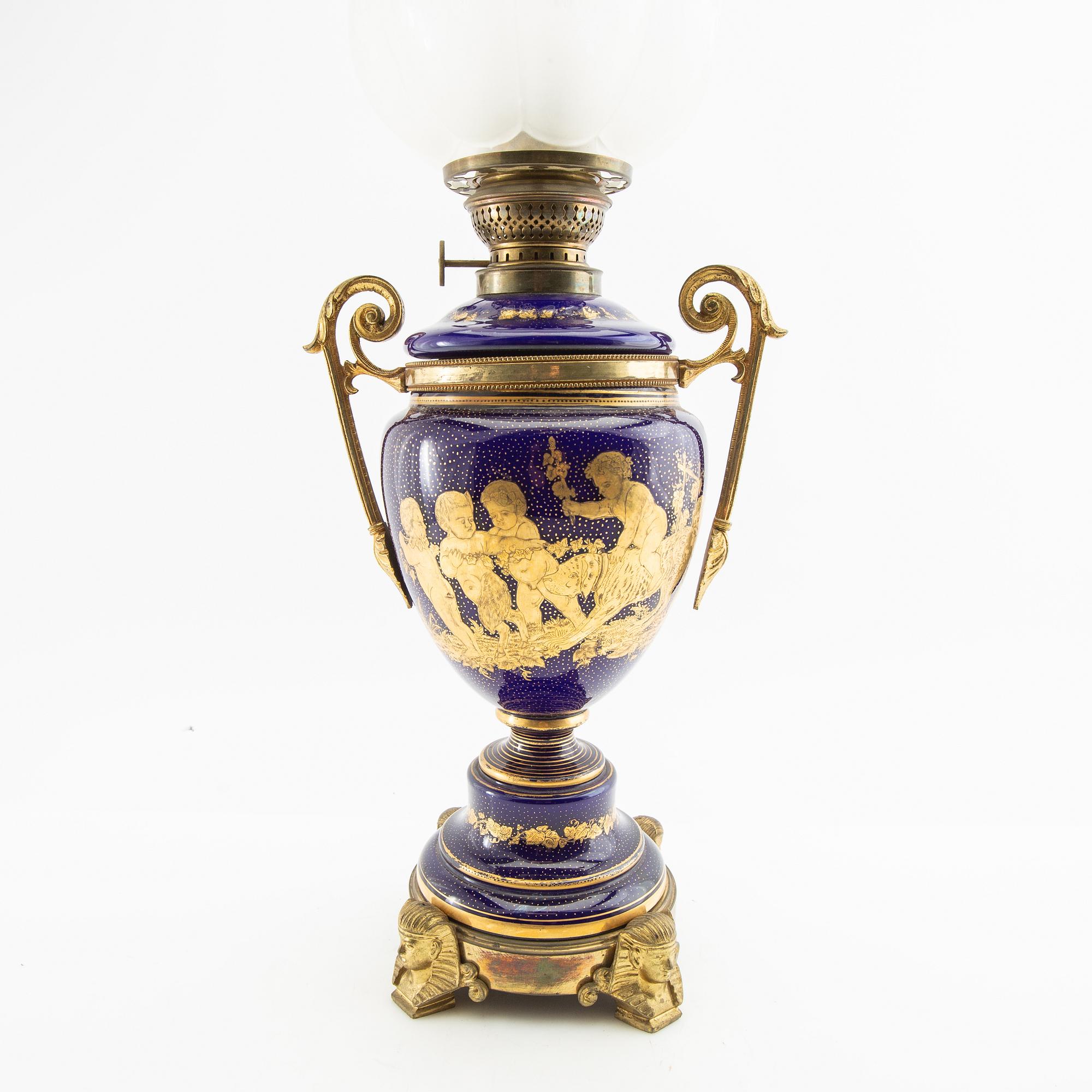 Bordsfotogenlampa omkring 1900.