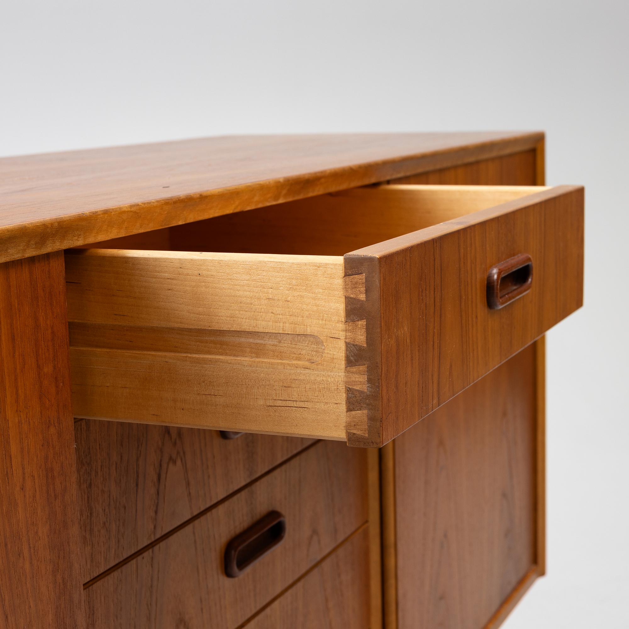 A teak-veneered sideboard, 1950's/60's.