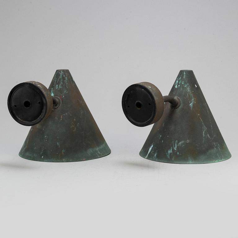 HANS-AGNE JAKOBSSON, a pair of 'Tratten' wall lights, Markaryd.
