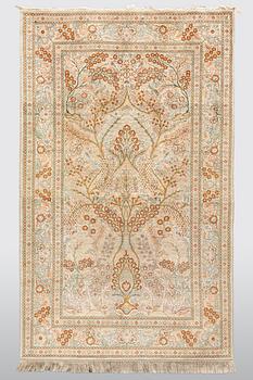 A rug, Oriental silk, ca 154 x 92 cm.