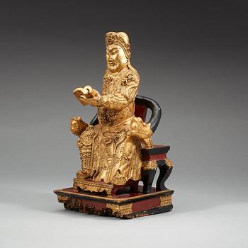 A large seated sculpture of Guandi, Qing dynasty, 17/18th Century.