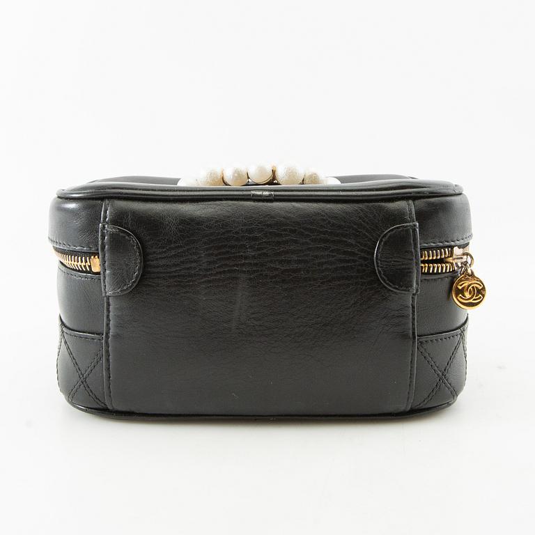 Chanel, vanity bag.