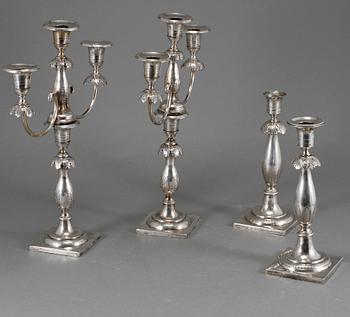 LJUSSTAKAR/KANDELABRAR, 2+2 st, silver, Karol Filip Malcz (1797 - 1867), Warszawa, 1800-tal, vikt ca 2010 g.
