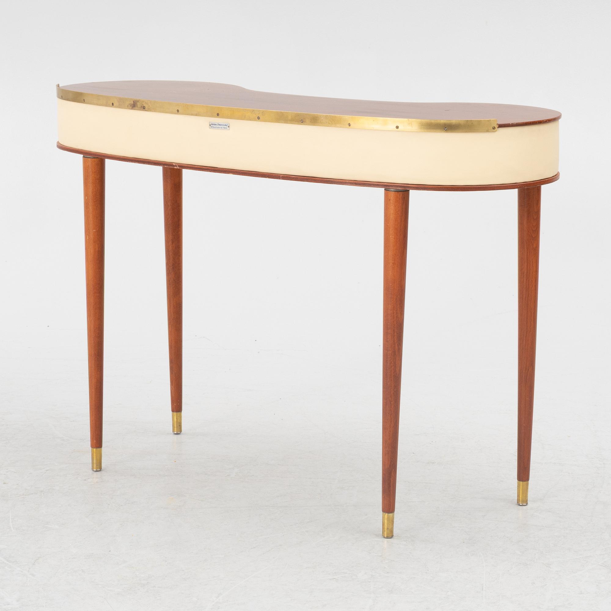 A Swedish Modern vanity table, Halvdan Petterssons Möbelfabrik, Sweden, mid 20th century.