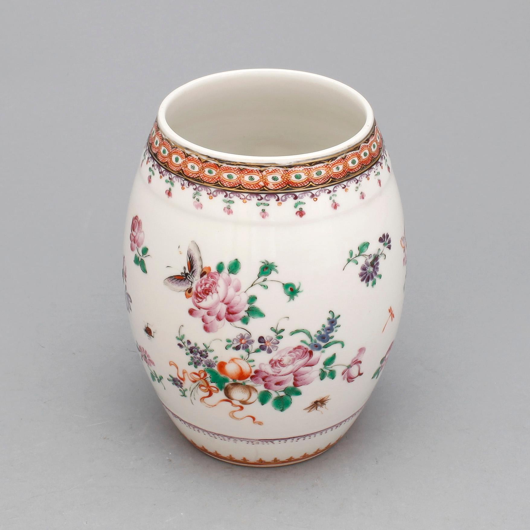 MUGG, porslin, Kina, Qing dynastin, Qianlong (1735-96).