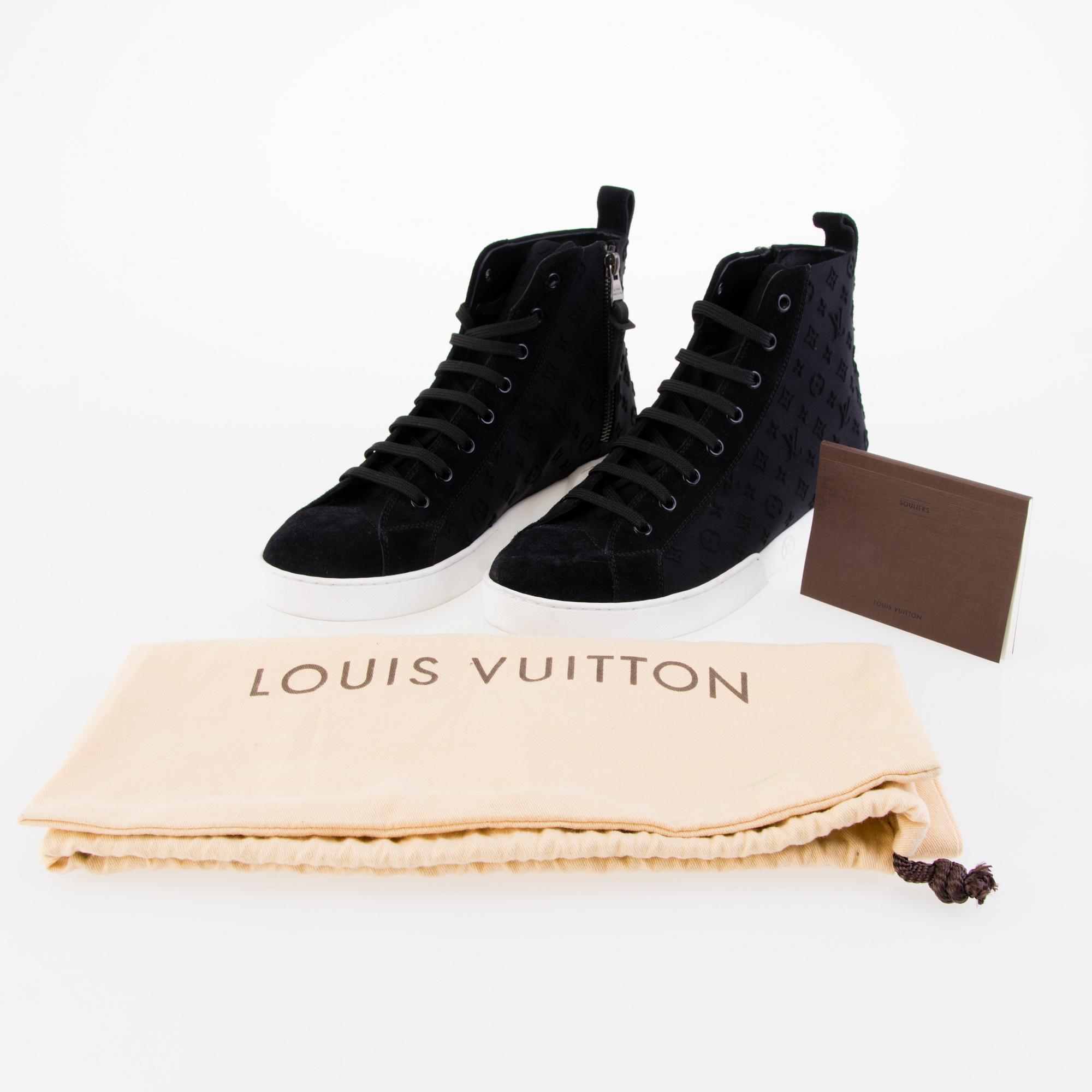 LOUIS VUITTON High Top Lace Up Sneakers in size 39.