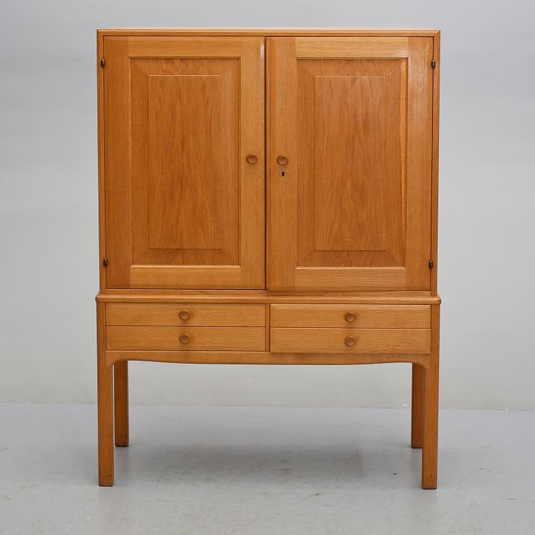 SKÅP, "Oktober", Carl Malmsten, 1900-talets andra hälft.