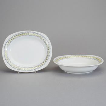 MATSERVISDELAR, 37 stycken, porslin, "Kryss", Helmer Ringström, Gefle/Upsala Ekeby, i produktion 1957-64.