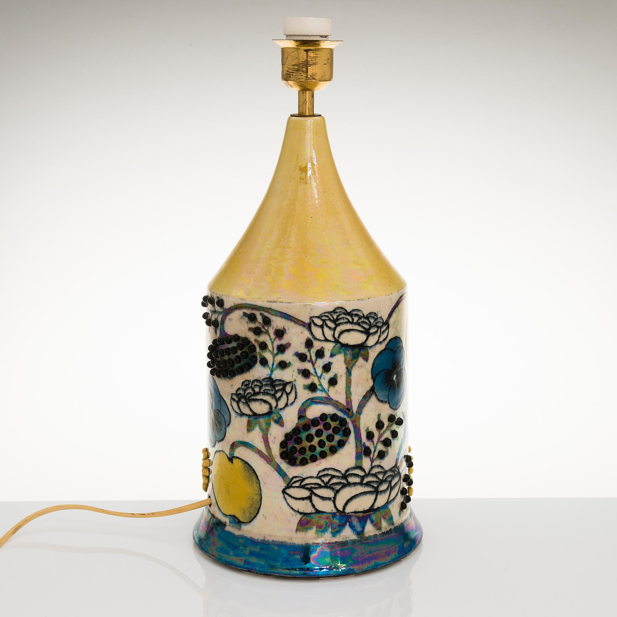 BIRGER KAIPIAINEN, a stoneware table lamp, signed Kaipiainen.