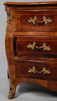 BYRÅ, rokoko, 1700-tal.