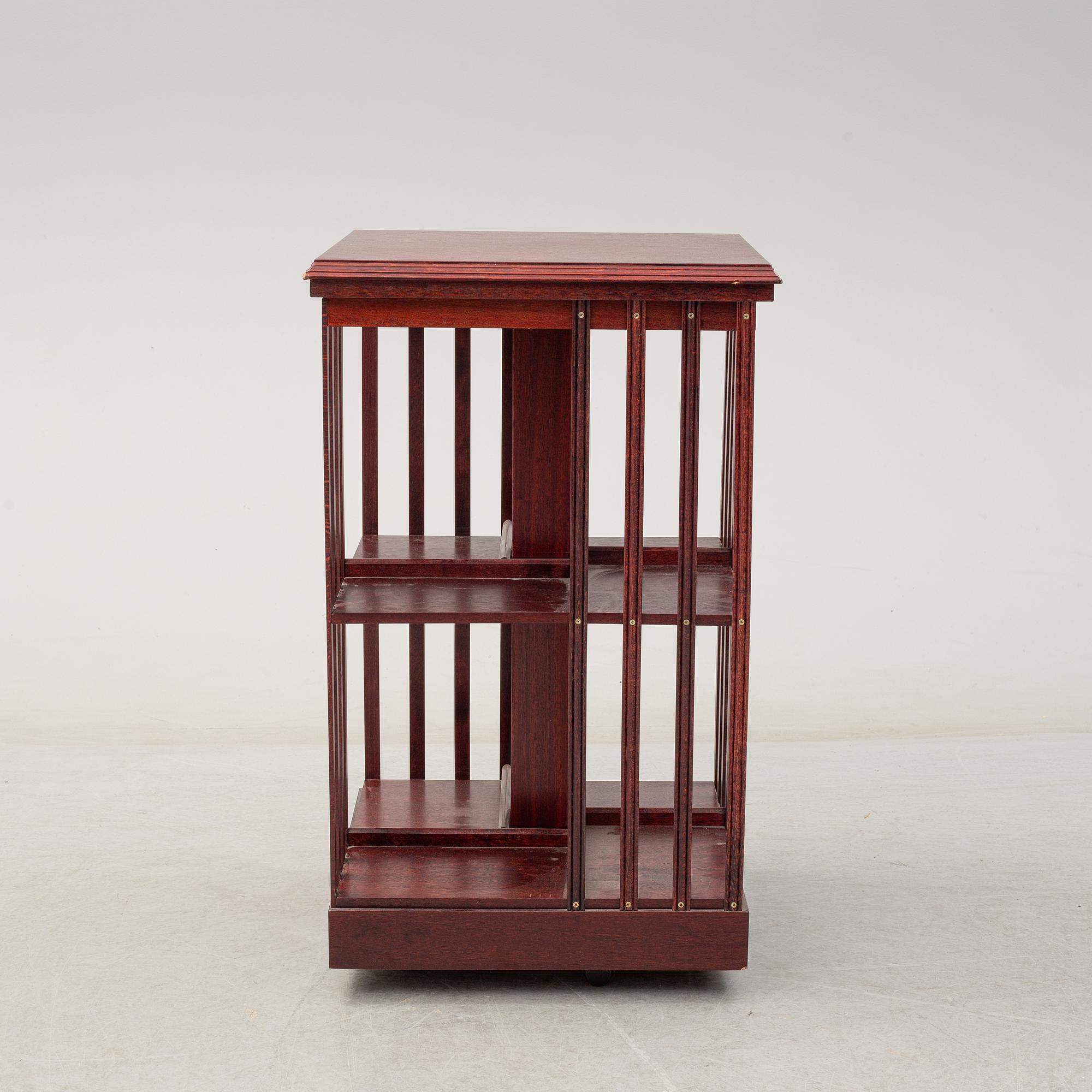 A mahogany book stand, second half of the 20th century.