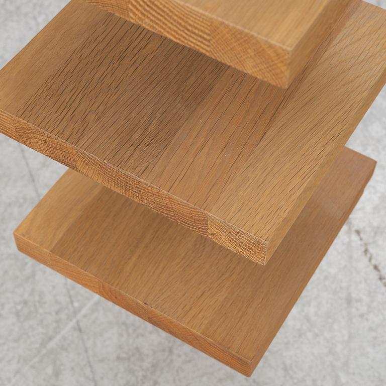 John Kandell, Shelf, "Pilaster", Källemo.