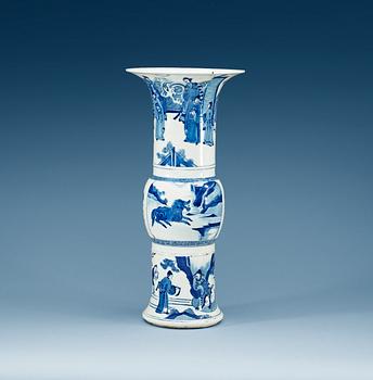 A blue and white 'Yen yen' vase, Qing dynasty.