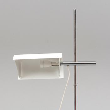 BEN AF SCHULTEN, a BS812 standard light from Artek, Finland.