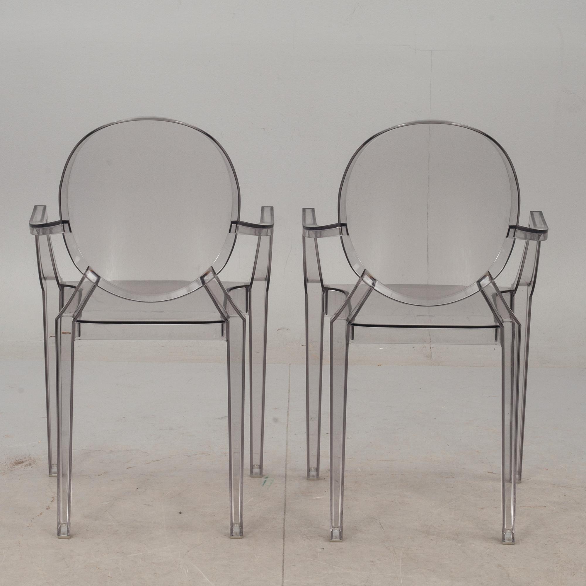 KARMSTOLAR, ett par, "Louis Ghost", Philippe Starck för Kartell.