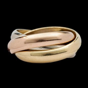 RING, 18k guld trois couleur "Trinity", Cartier, Paris, 2000-tal. Vikt 11g.
