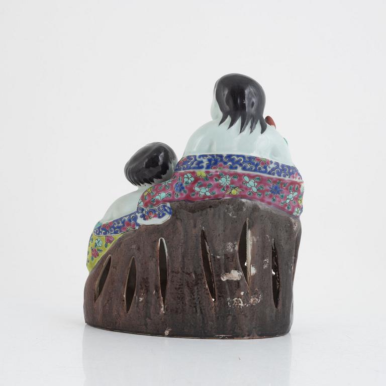 Figurine, porcelain, China, 20th century.