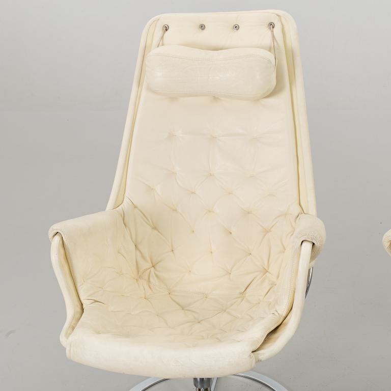 A pair of "Jetson" chairs, designed by Bruno Mathsson, Dux, 20th cenutry latter part.