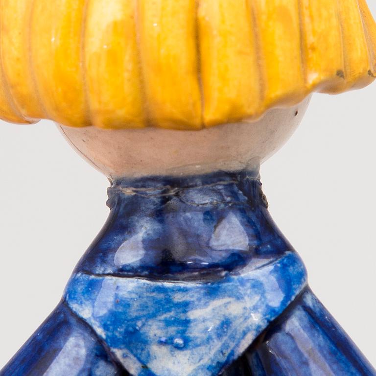 BIRDIE SAHLBERG, and ORVOKKI "OKKI" LAINE attributed to, ceramic figurines, 1+3 pcs, mid-20th century.