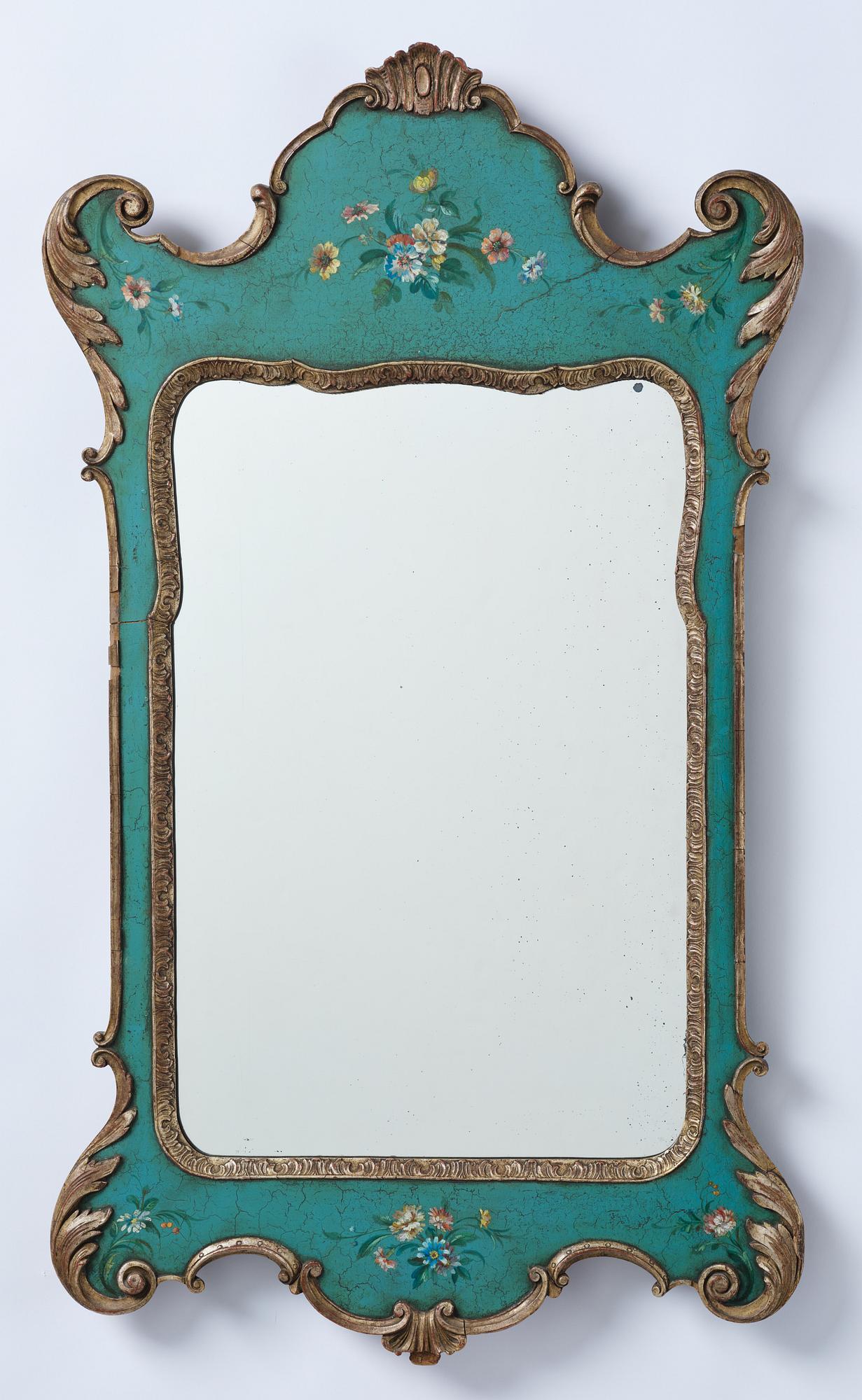 A Baroque style mirror, Southern Europe, first half of the 20th Century.