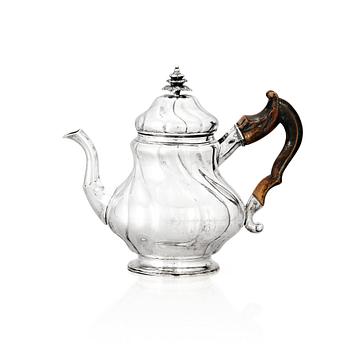 202. A Swedish early Rococo silver tea-pot, mark of Nils Bergqvist, Stockholm 1754.