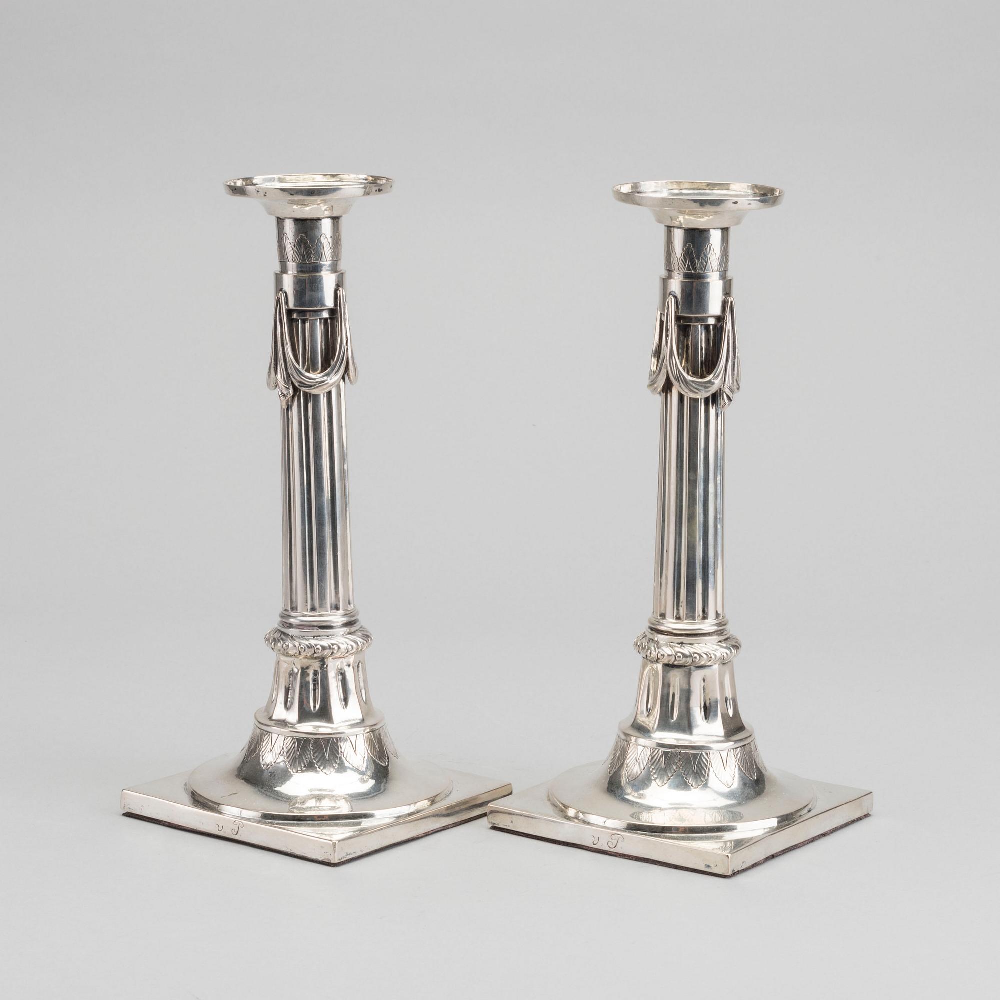 A COUPLE OF SILVER CANDLESTICKS, Braunschweig.