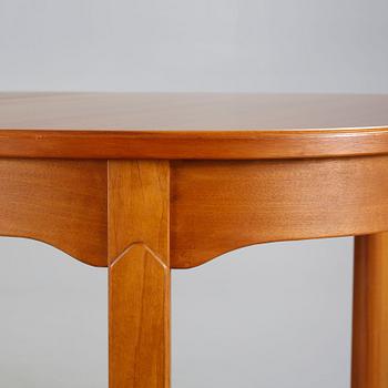 CARL MALMSTEN, matbord, "Ambassadör", Åfors Möbelfabrik, 1900-talets andra hälft.