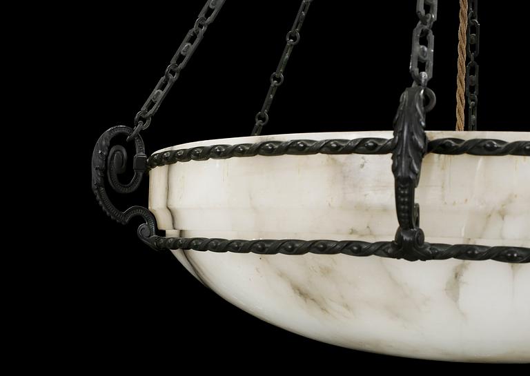 TAKAMPEL, alabaster omkring sekelskiftet 1800/1900.