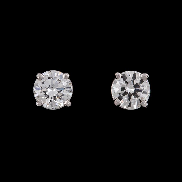 EARSTUDS, brilliant cut diamonds, app. 0.74 and 0.78 cts.