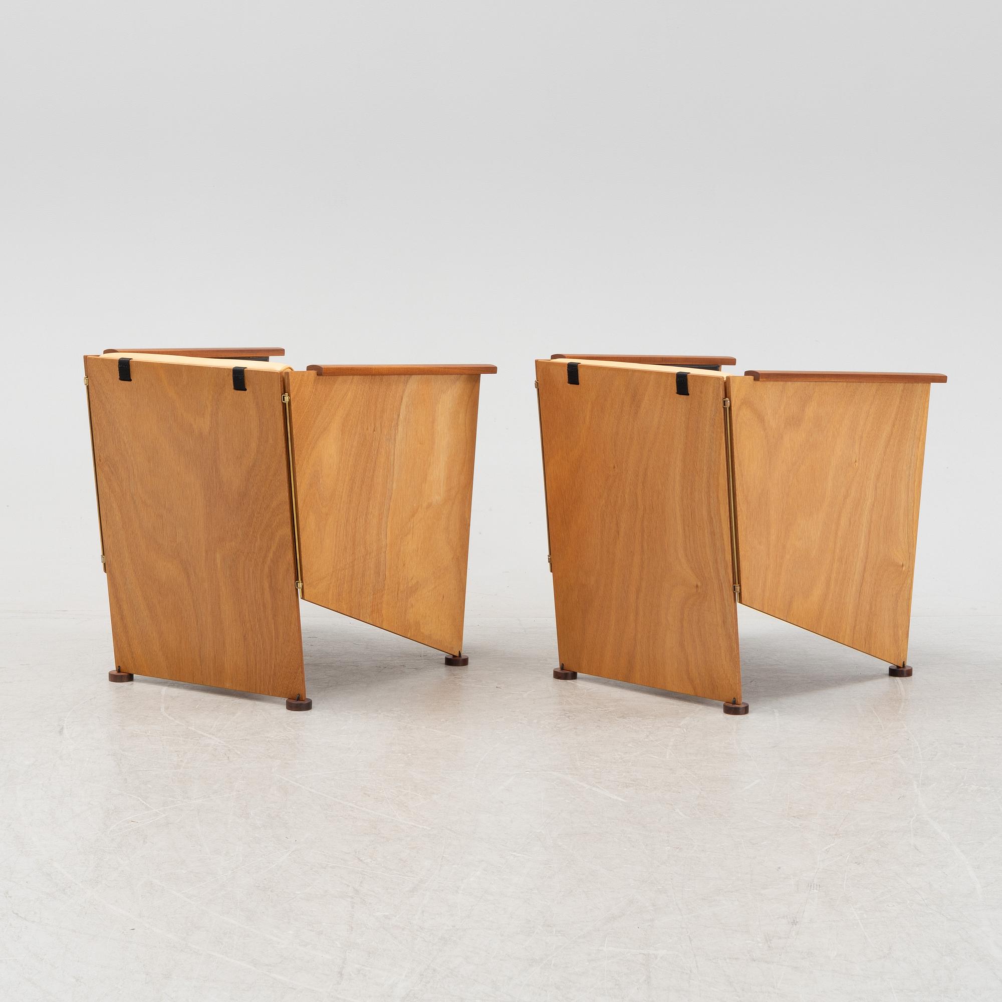 Torbjörn Ahlström, a pair of mahogany and cherry armchairs.