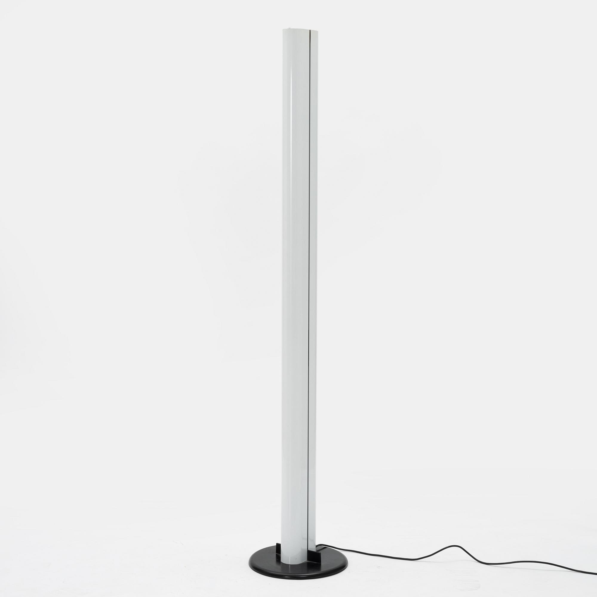 Gianfranco Frattini, Golvlampa, "Megaron", Artemide, formgiven 1979.