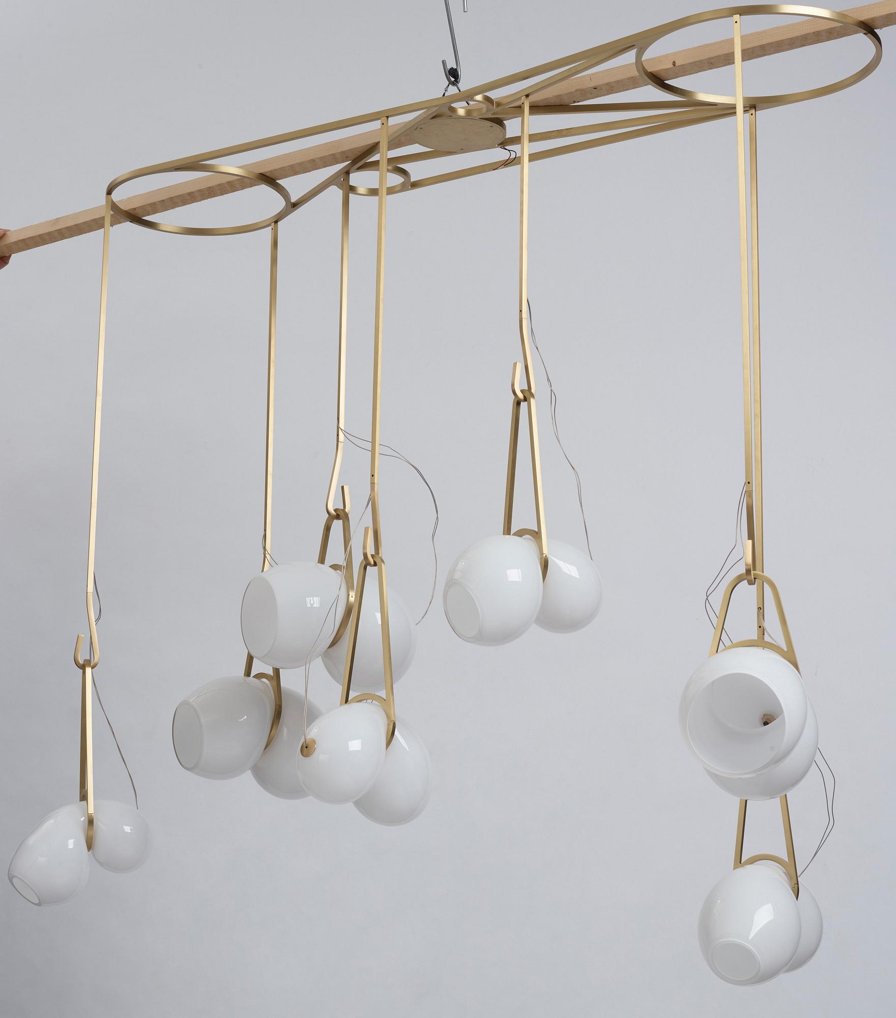 Lindsey Adelman, taklampa, "Catch CS.07.01." Studio Lindsey Adelman, Los Angeles, USA, 2016.