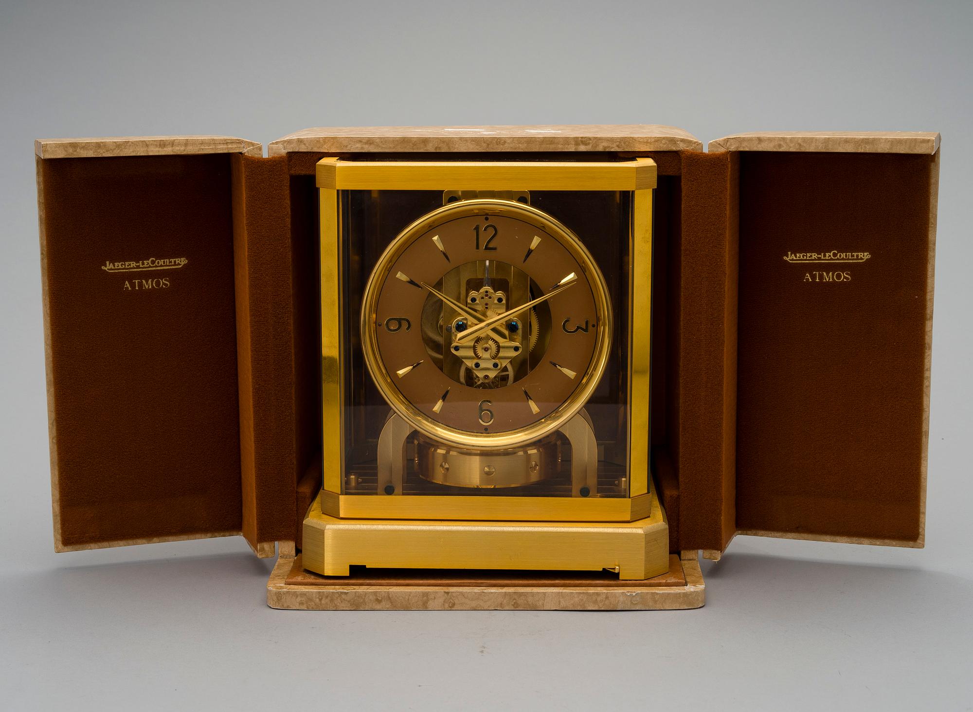 JAEGER-LeCOULTRE, Atmos, "Classic V", table clocl, height 235 mm,