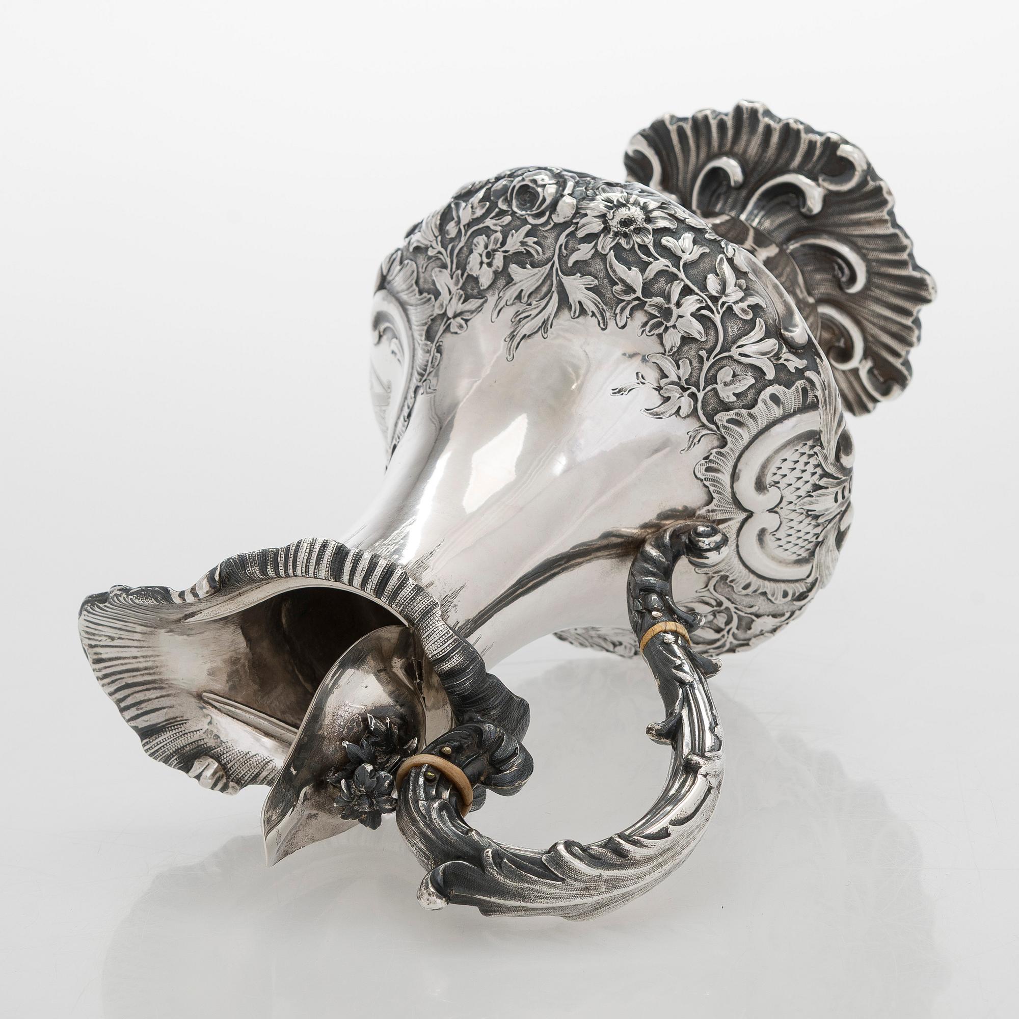 A sterling silver ewer, maker's mark of Robert W Smith, Dublin 1843.