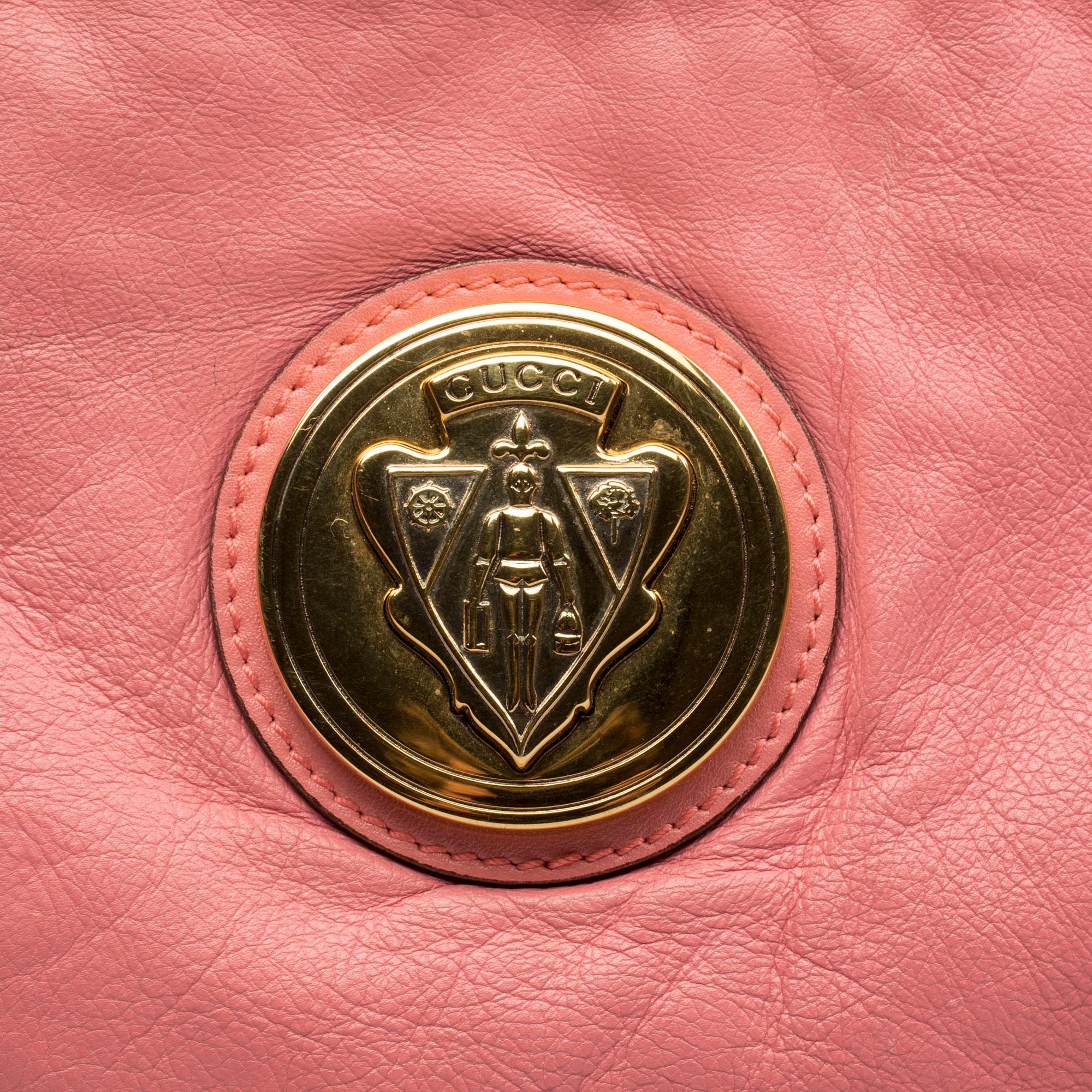VÄSKA, "Hysteria", Gucci.