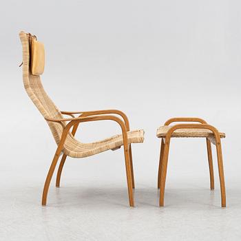 Yngve Ekström, fåtölj samt fotpall, ”Lamino”, Swedese.