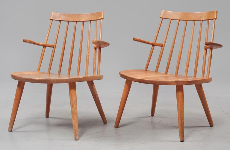 KARMSTOLAR, ett par, "Sibbo", Yngve Ekström, 1900-talets andra hälft.