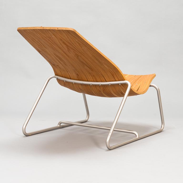 Olavi Hänninen, a chair made by Antti Salo at Savonia University of Applied Sciences.