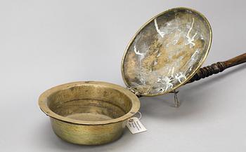 SÄNGVÄRMARE, 1800-tal.