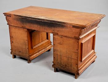 SKRIVBORD, nyrenässans, 1900-talets början.