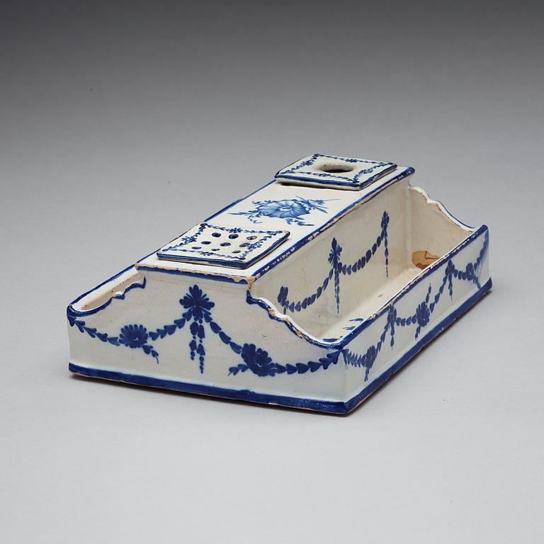 A German Schleswig faience desk set, Schleswig-Holstein circa 1780/90's.