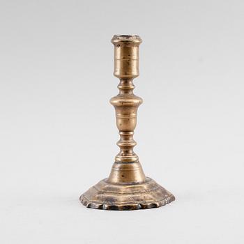 LJUSSTAKE, brons, 1700-talets början.