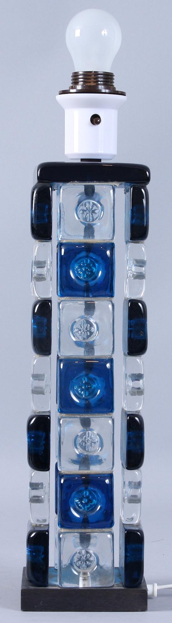 BORDSLAMPA, Ateljé Glas & Trä, Hovmantorp, 1960/1970-tal.